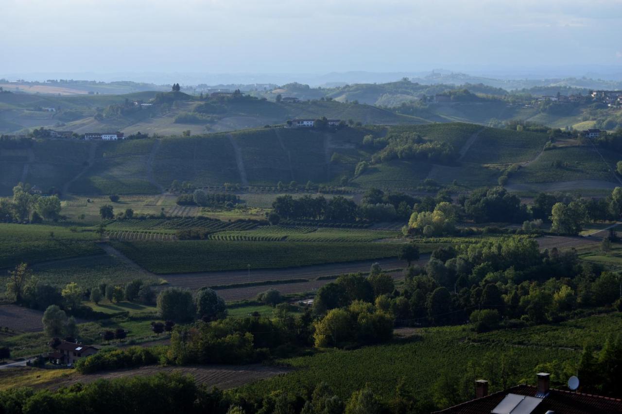 Hotel Cascina Tre Botti Agliano Terme Esterno foto