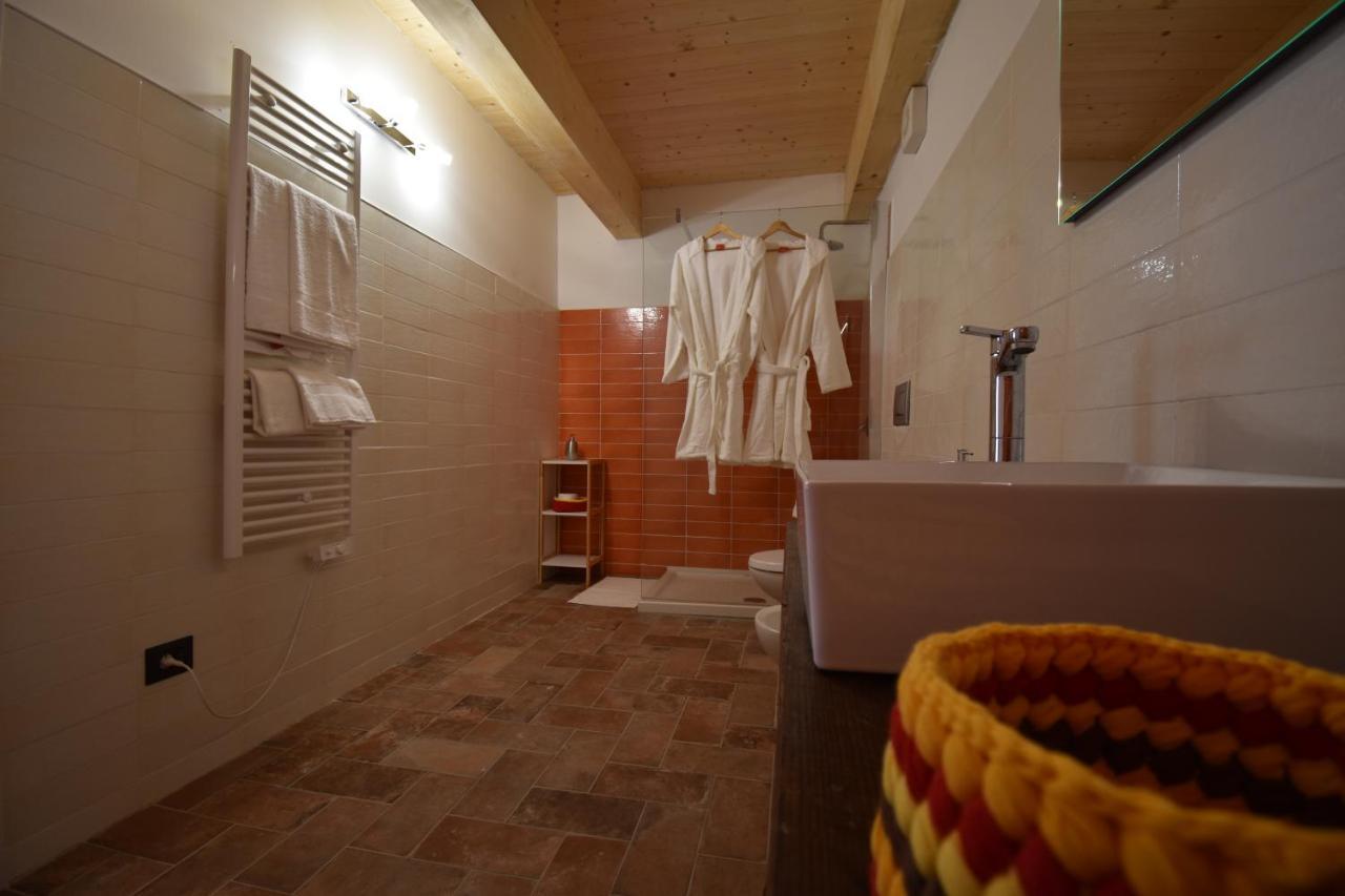 Hotel Cascina Tre Botti Agliano Terme Esterno foto