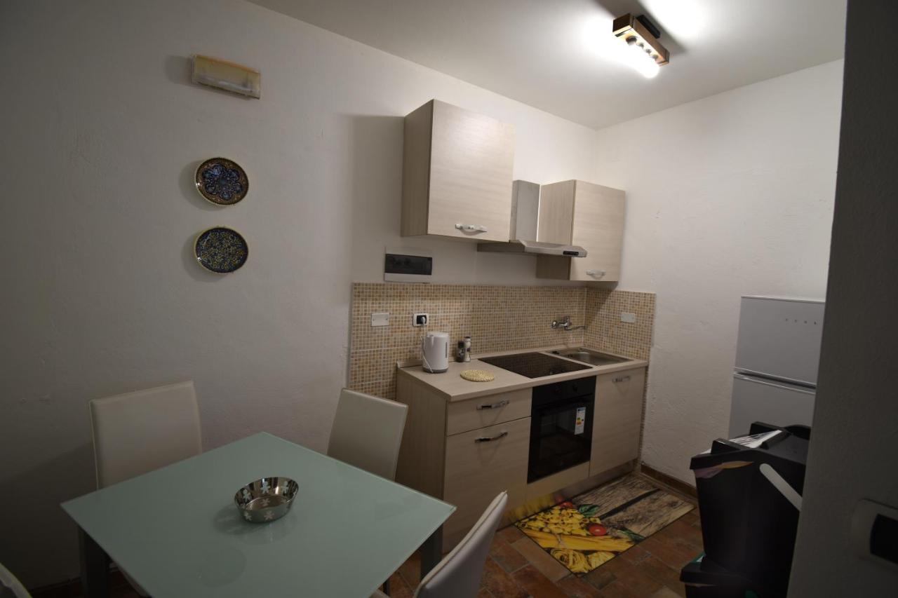Hotel Cascina Tre Botti Agliano Terme Esterno foto