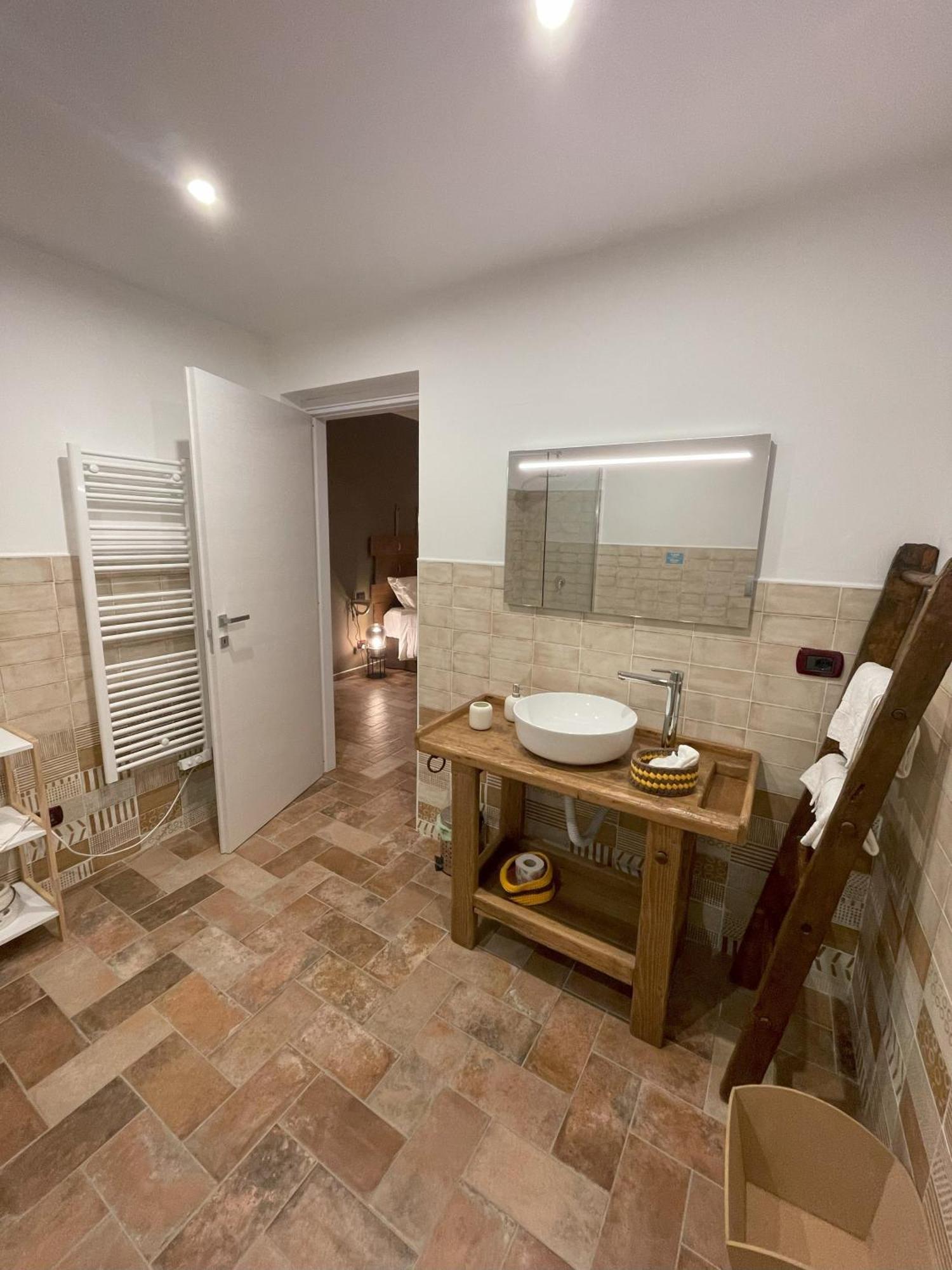 Hotel Cascina Tre Botti Agliano Terme Esterno foto